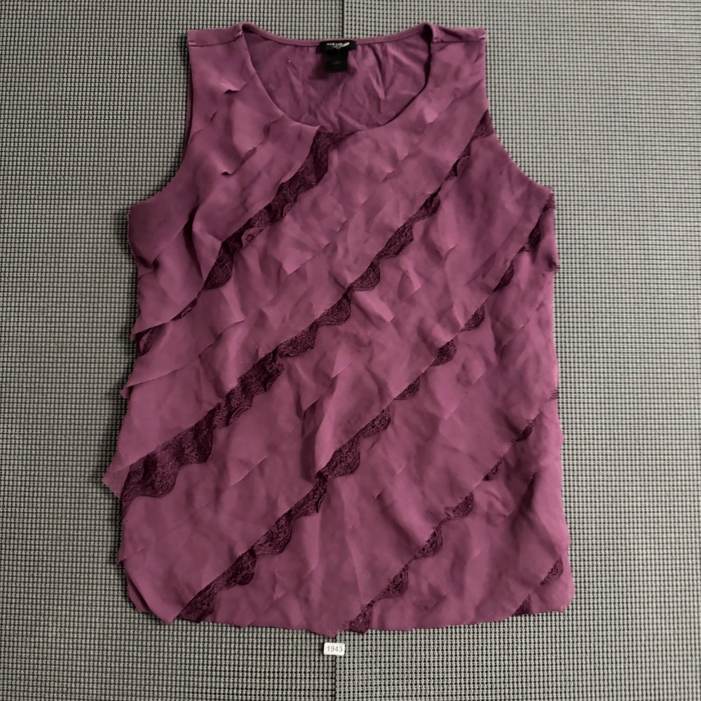 Ann Taylor Plum Purple Tiered Ruffle Lace Trim Sleeveless Blouse Large